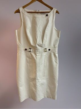 White House Black Market Women’s classic White Sheath Dress Size 12